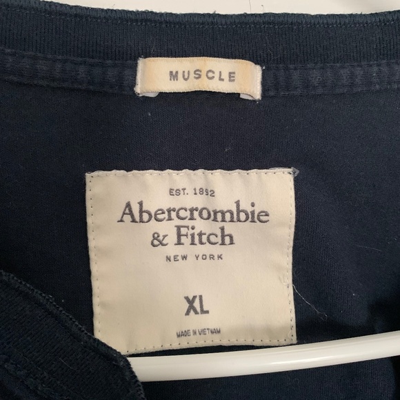 Abercrombie and Fitch long sleeve tee - Picture 3 of 4